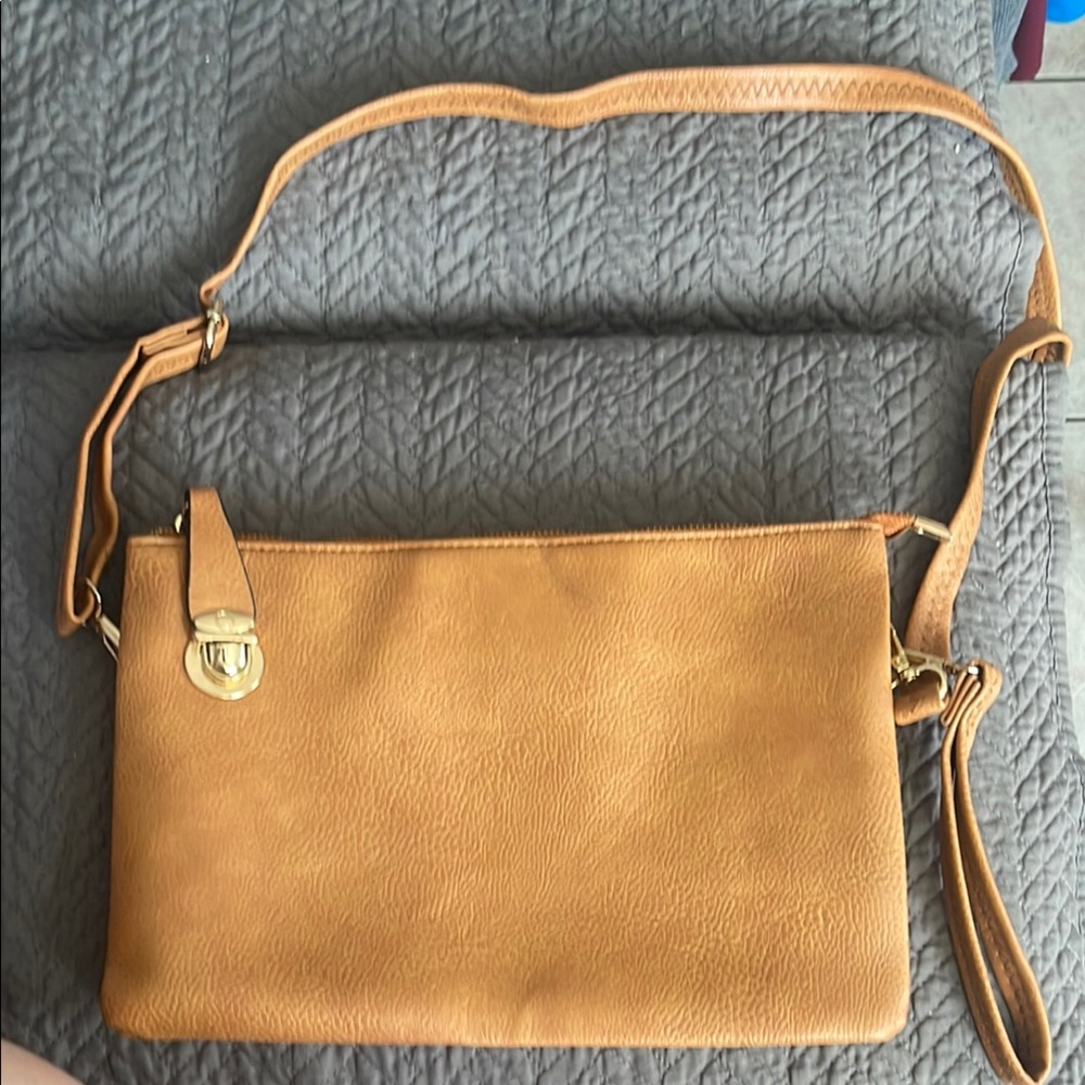#102 Elegant Tan Shoulder Bag